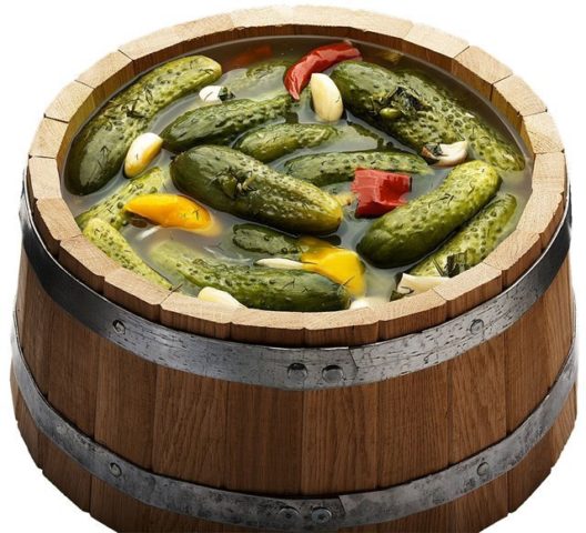 How to pickle cucumbers in a barrel or oak tub for the winter: grandmothers recipes, video