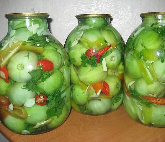 How to pickle green tomatoes like in the USSR