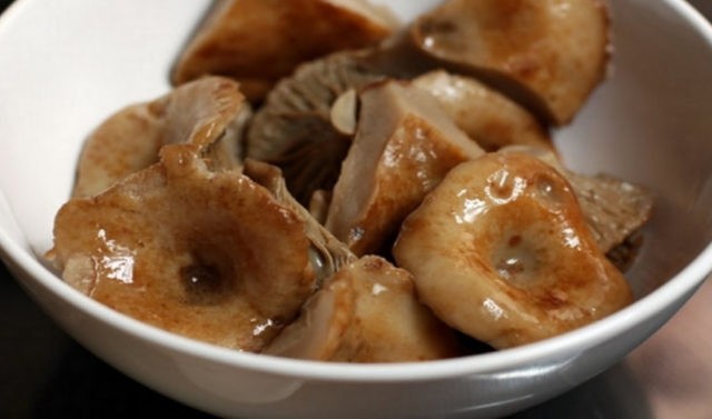 How to pickle milk mushrooms: pickled, crispy, the best cooking recipes with photos