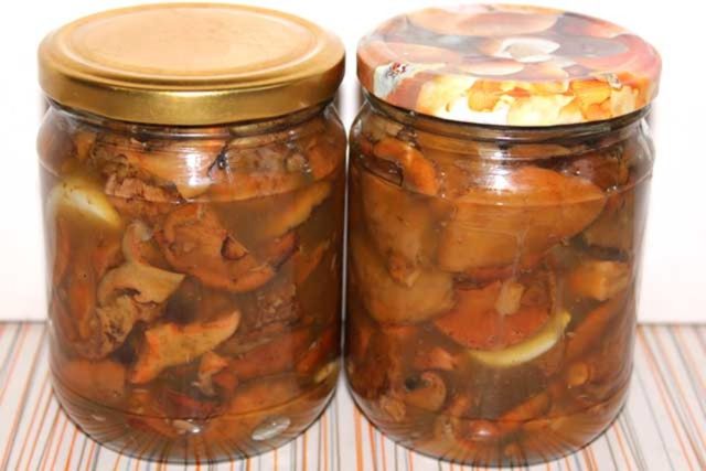 How to pickle mushrooms: delicious cooking recipes