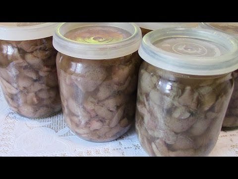 How to pickle oil in a hot way: cooking recipes for the winter