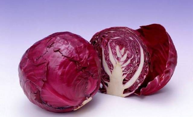 How to Pickle Red Cabbage