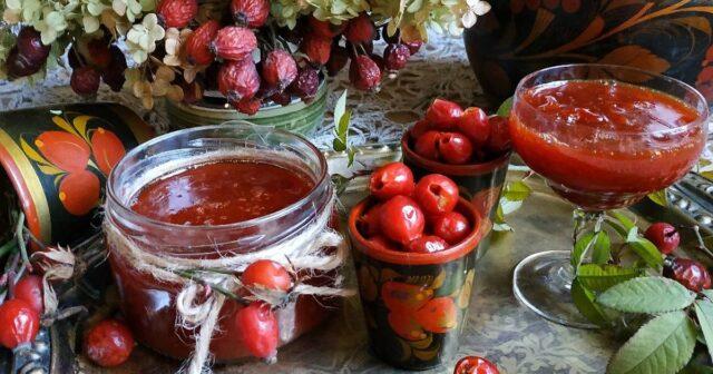 How to prepare rose hips for the winter at home