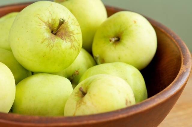 How to quickly make pickled apples