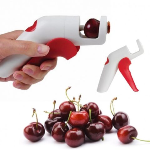 How to quickly peel pitted cherries: folk and special devices