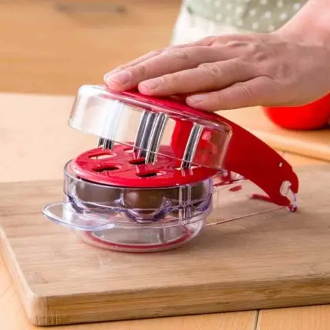 How to quickly peel pitted cherries: folk and special devices