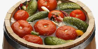 How to salt green tomatoes in a barrel