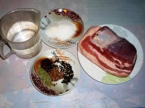 How to salt pork belly for hot, cold smoking