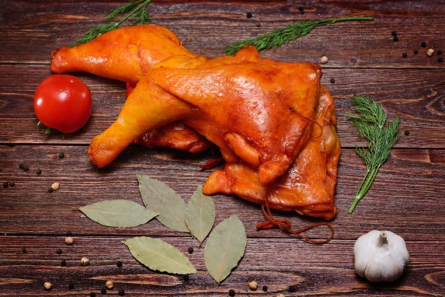 How to smoke chicken legs at home: recipes for pickling, pickling, smoking