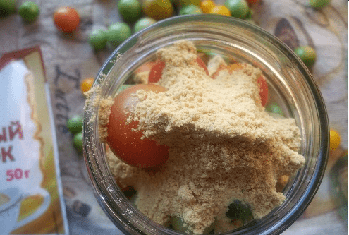 How to store green tomatoes so they turn red