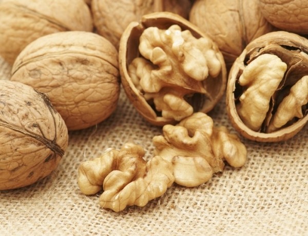 How to store walnuts