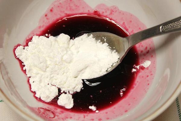 How to thicken filling jam: how to thicken liquid baking jam with starch flour thickener