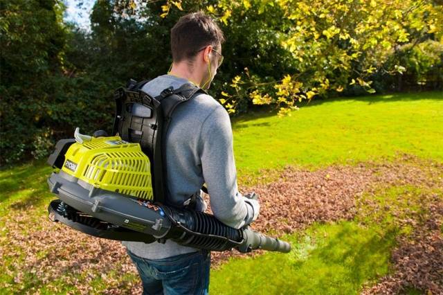 Husqvarna backpack blower