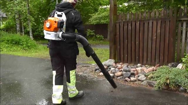 Husqvarna backpack blower