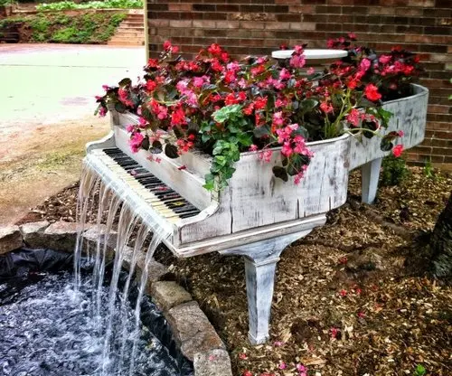 Ideas for a flower bed: we make an original flower garden with our own hands