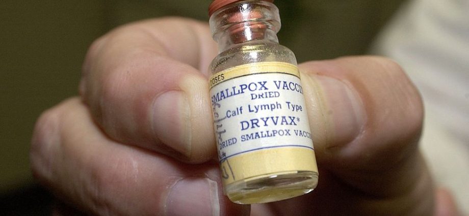 In Poland, vaccines against smallpox were administered until 1980. Do they protect against monkey pox now?