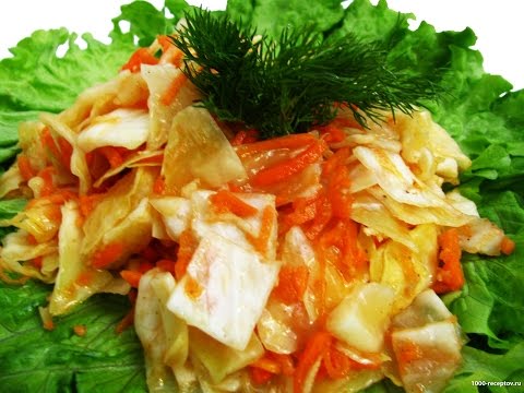 Instant marinated cabbage with turmeric