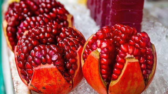 Is it possible for a nursing mother pomegranate