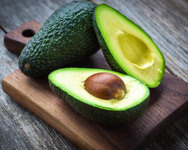 Is it possible to eat a brown avocado inside and what to do if it is bitter