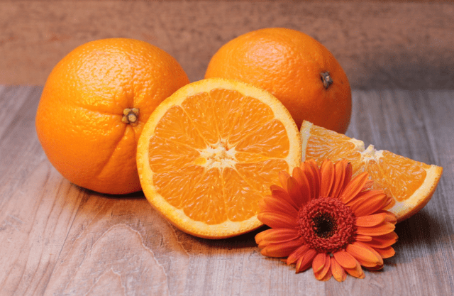 Is it possible to eat oranges during pregnancy in the 1st, 2nd and 3rd trimesters