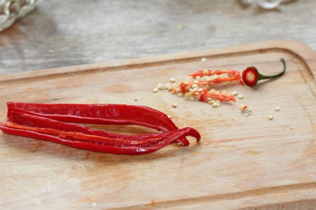 Is it possible to freeze hot peppers for the winter: recipes and methods for freezing in the freezer at home