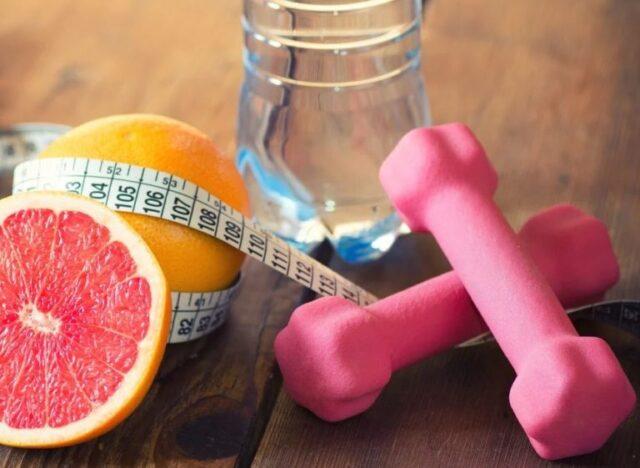 Is it possible to lose weight with grapefruit and how to eat it