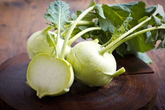 Kohlrabi cabbage: useful properties and contraindications