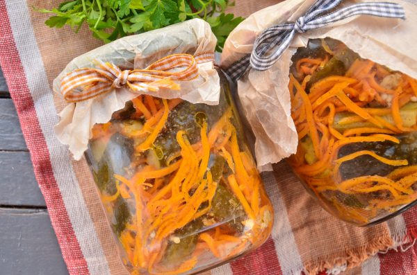 Korean-style cucumbers for the winter of instant cooking: the most delicious recipes