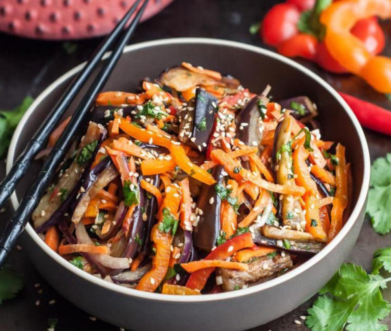 Korean-style eggplant for the winter: without sterilization, with carrots, cabbage, tomatoes