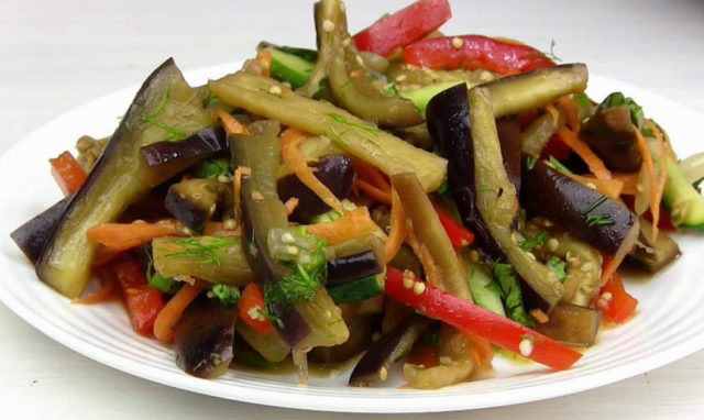 Korean-style eggplant for the winter: without sterilization, with carrots, cabbage, tomatoes