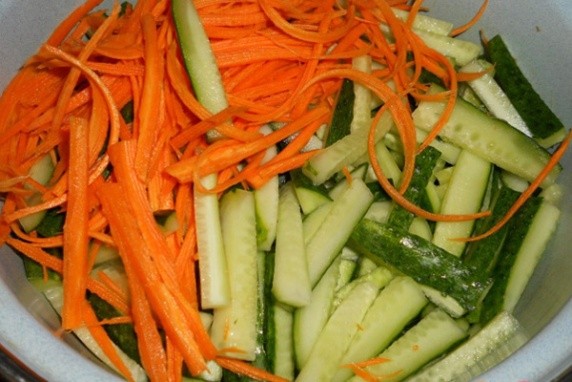 Korean-style sesame cucumbers: 8 step-by-step recipes with photos