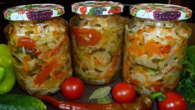 Kuban pepper for the winter with parsley: simple recipes for preparations, salads and snacks