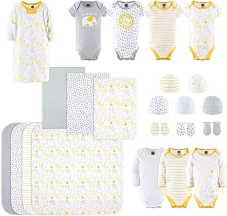 Layette for a newborn &#8211; necessary accessories, when to start?