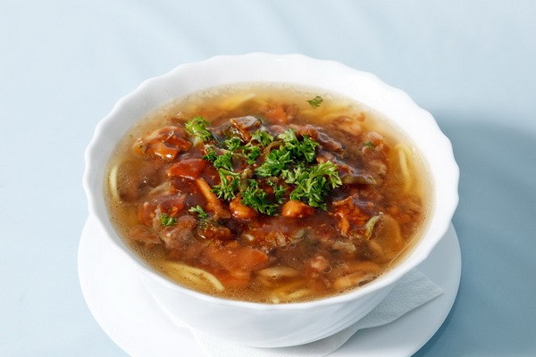 Lean cabbage soup with mushrooms: easy recipes