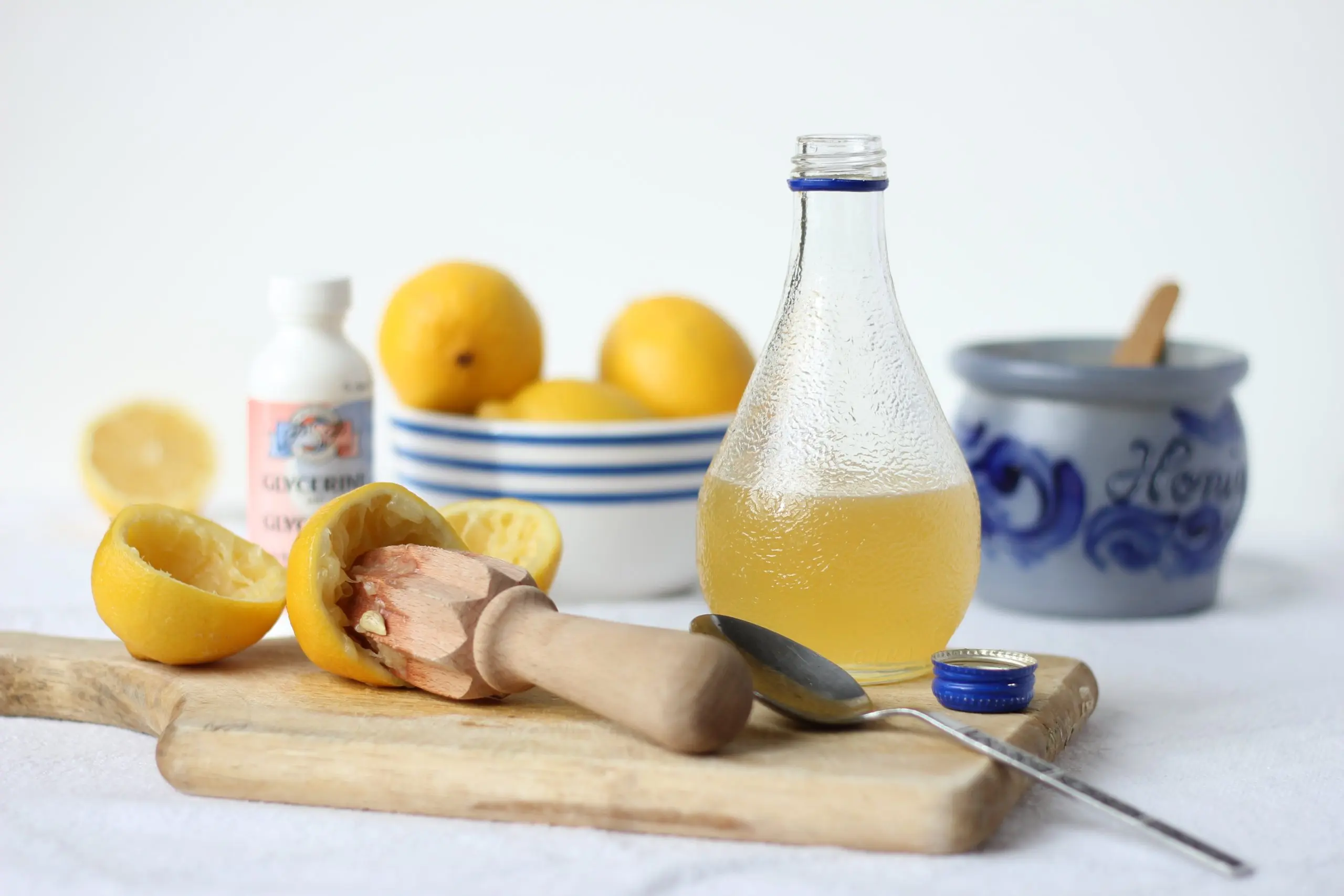 Lemon, glycerin and cough honey: 6 recipes