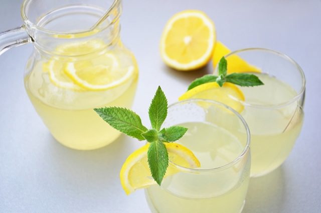 Lemon juice: recipes at home