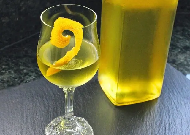 Lemon tincture: on vodka, on alcohol