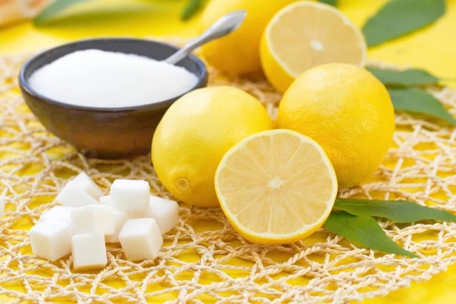 Lemon with sugar: benefits and harms to the body