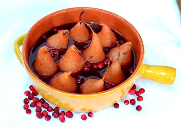 Lingonberry compote: how to cook a lingonberry drink from frozen, fresh berries, with apples, recipes for winter preparations