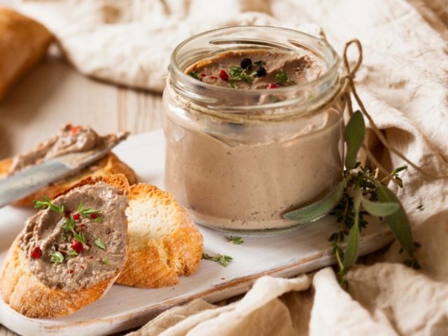 Liver pate from turkey liver