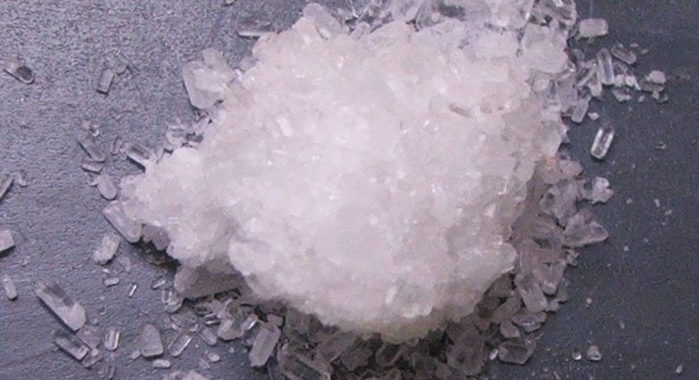 Magnesium sulfate &#8211; how does it work? Application in medicine and cosmetology