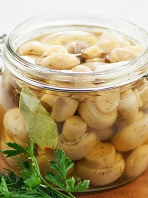 Marinated champignons for the winter: the best recipes