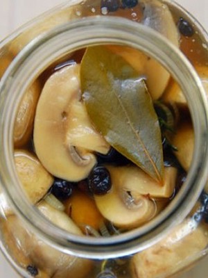 Marinated champignons for the winter: the best recipes