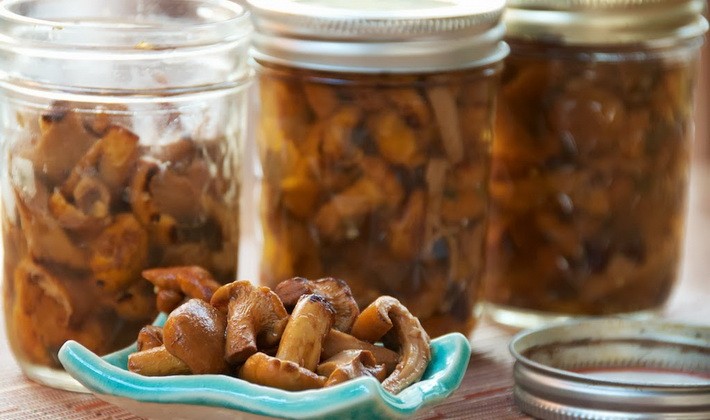 Marinating mushrooms for the winter in various ways