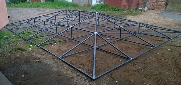 Metal gazebos: types of welded frame structures, projects and drawings for the construction of summer garden pavilions