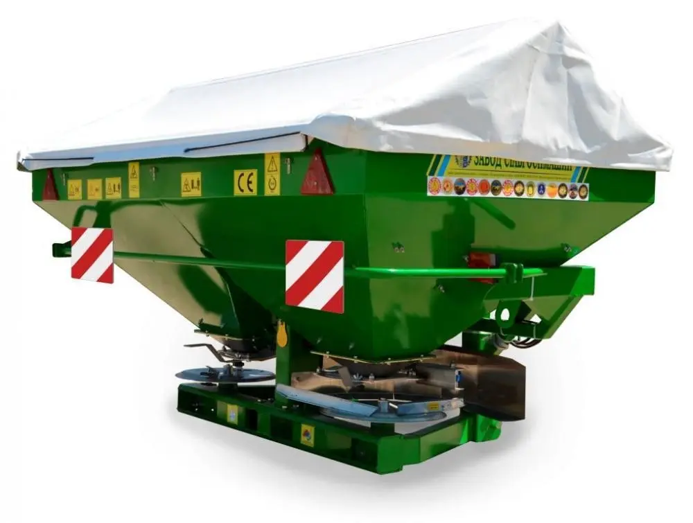 Mineral fertilizer spreader: advantages