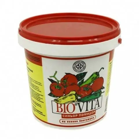 Mineral fertilizers for tomatoes