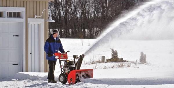 Miracle snow shovel with auger