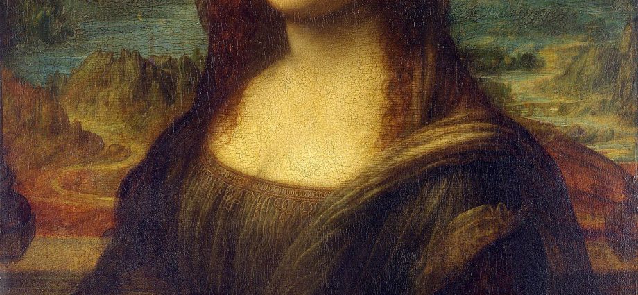 Mona Lisa&#8217;s smile may be a symptom of a mysterious disease. It affects women more often