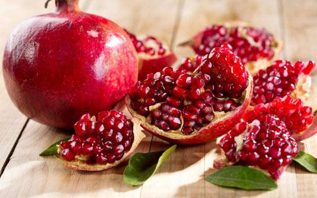 Moonshine tinctures on pomegranate: cooking recipes